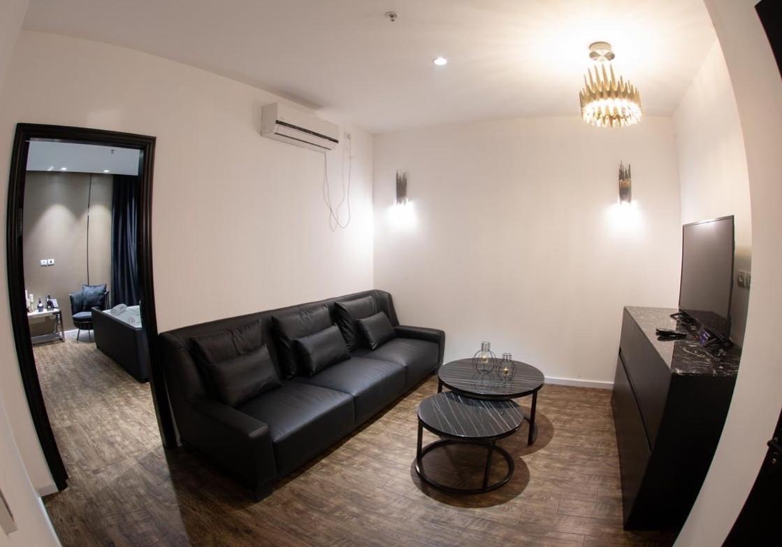 Royal Hotel Rishon LeZion Exterior foto