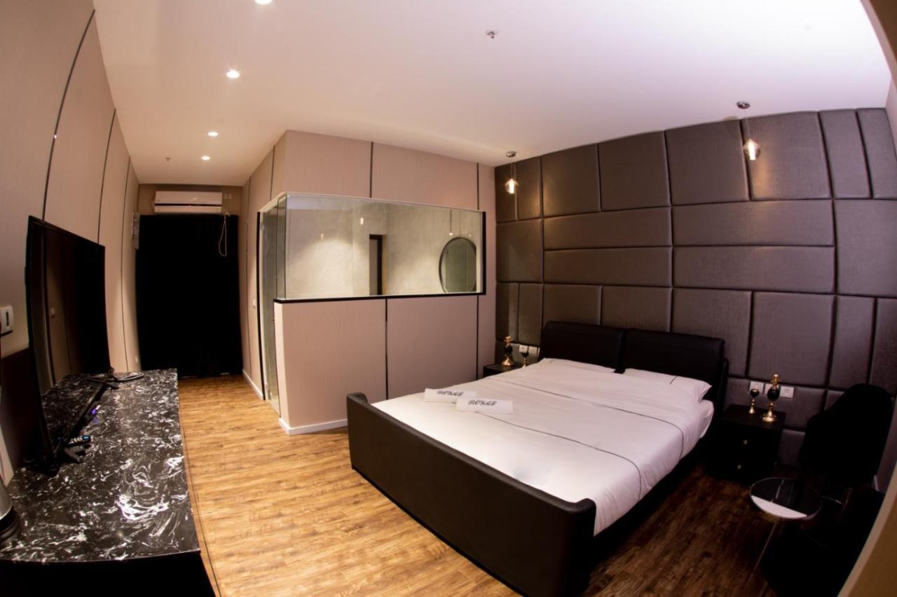 Royal Hotel Rishon LeZion Exterior foto